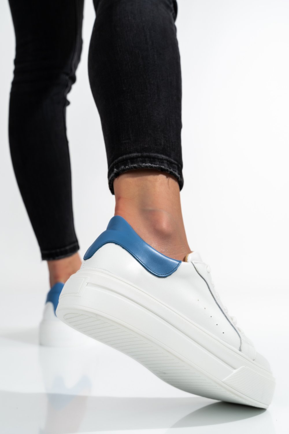PANTOFI SPORT DAMA PIELE NATURALA ALB ALBASTRU 3S77001B