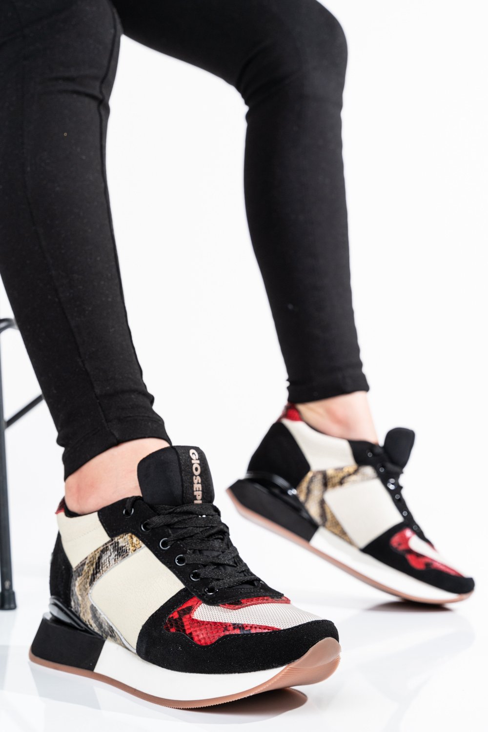 PANTOFI SPORT NEGRU BEJ PIELE NATURALA 60481