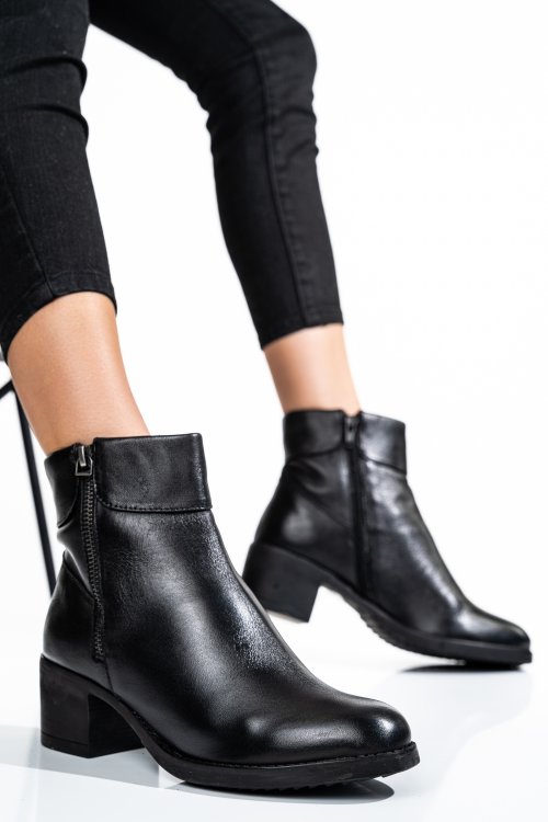 Ghete dama piele naturala negre 8s77608