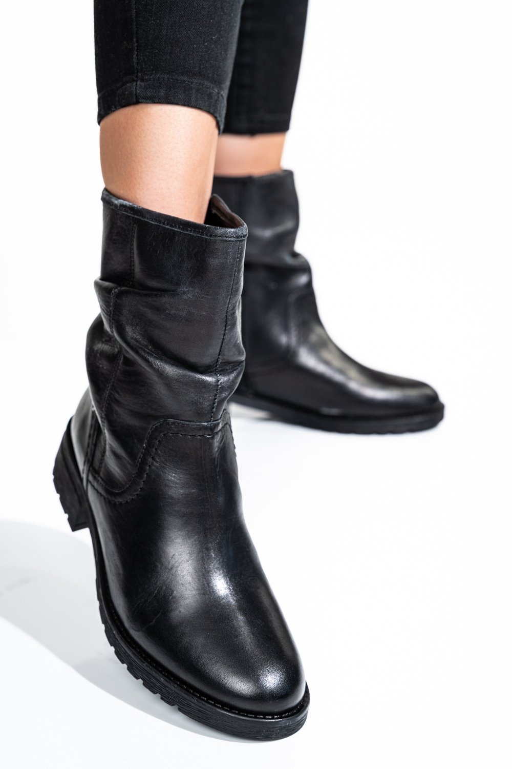 GHETE FEMEI PIELE NATURALA NEGRE 2S77501