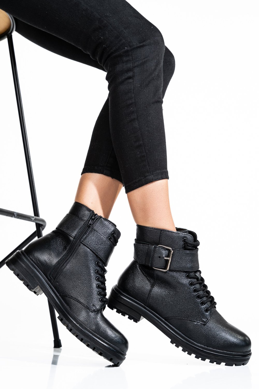 GHETE FEMEI PIELE NATURALA NEGRE 2S77YY0090201