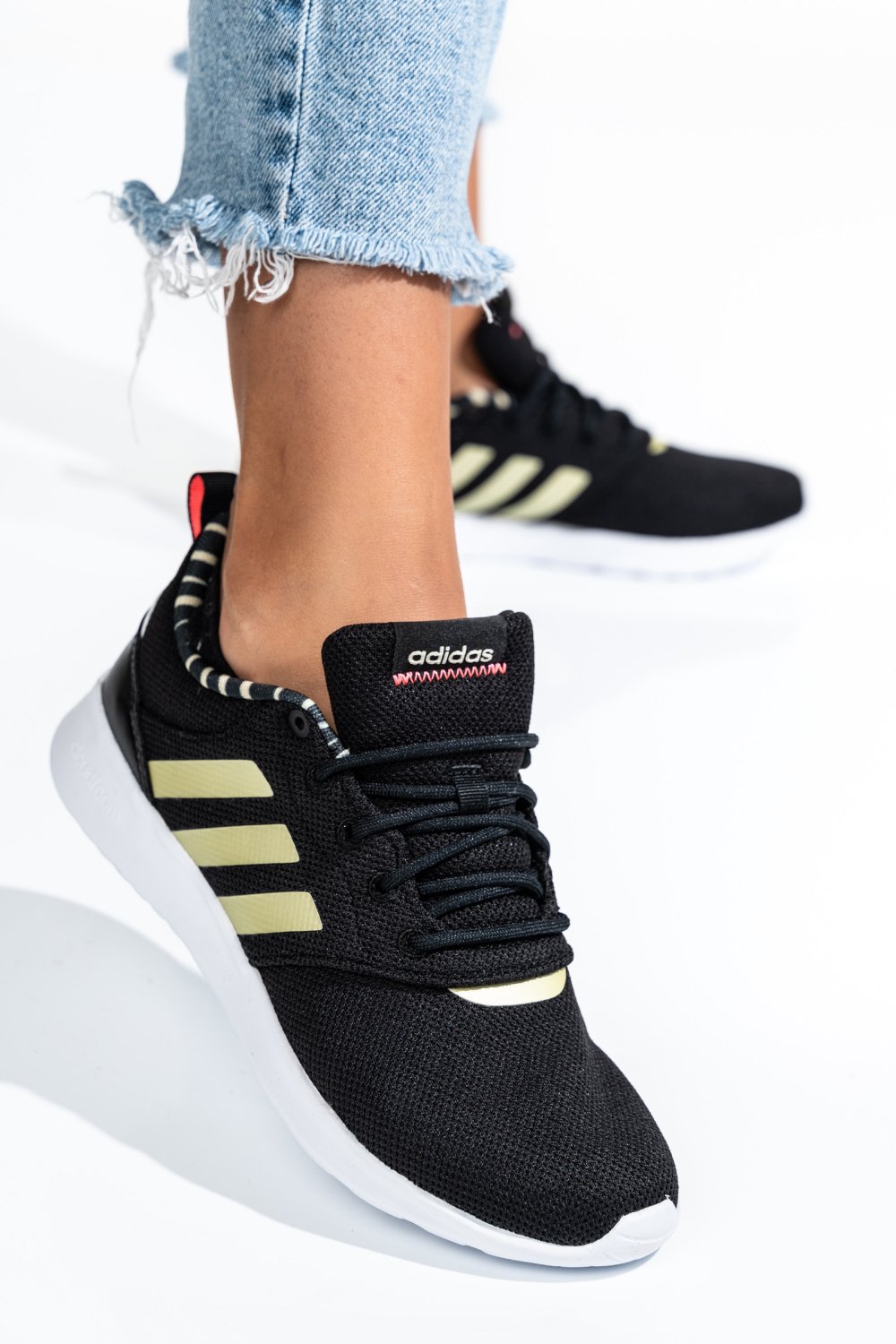 ADIDAS, PANTOFI SPORT BLACK QT RACER 2.0