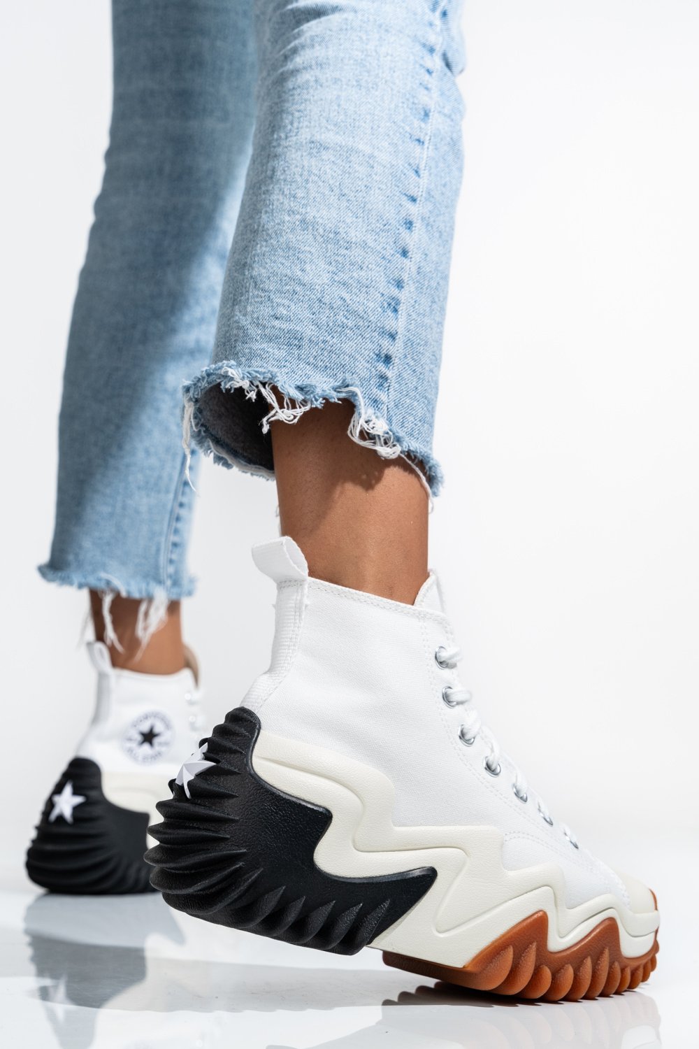 CONVERSE, SNEAKERS WHITE RUN STAR MOTION HI