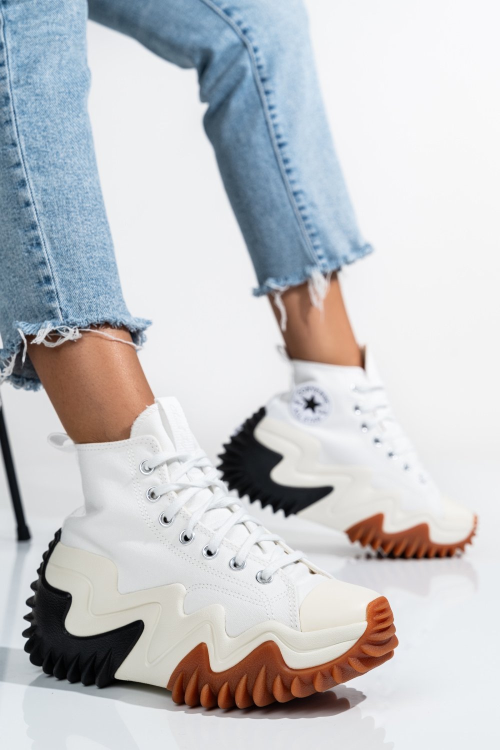 CONVERSE, SNEAKERS WHITE RUN STAR MOTION HI