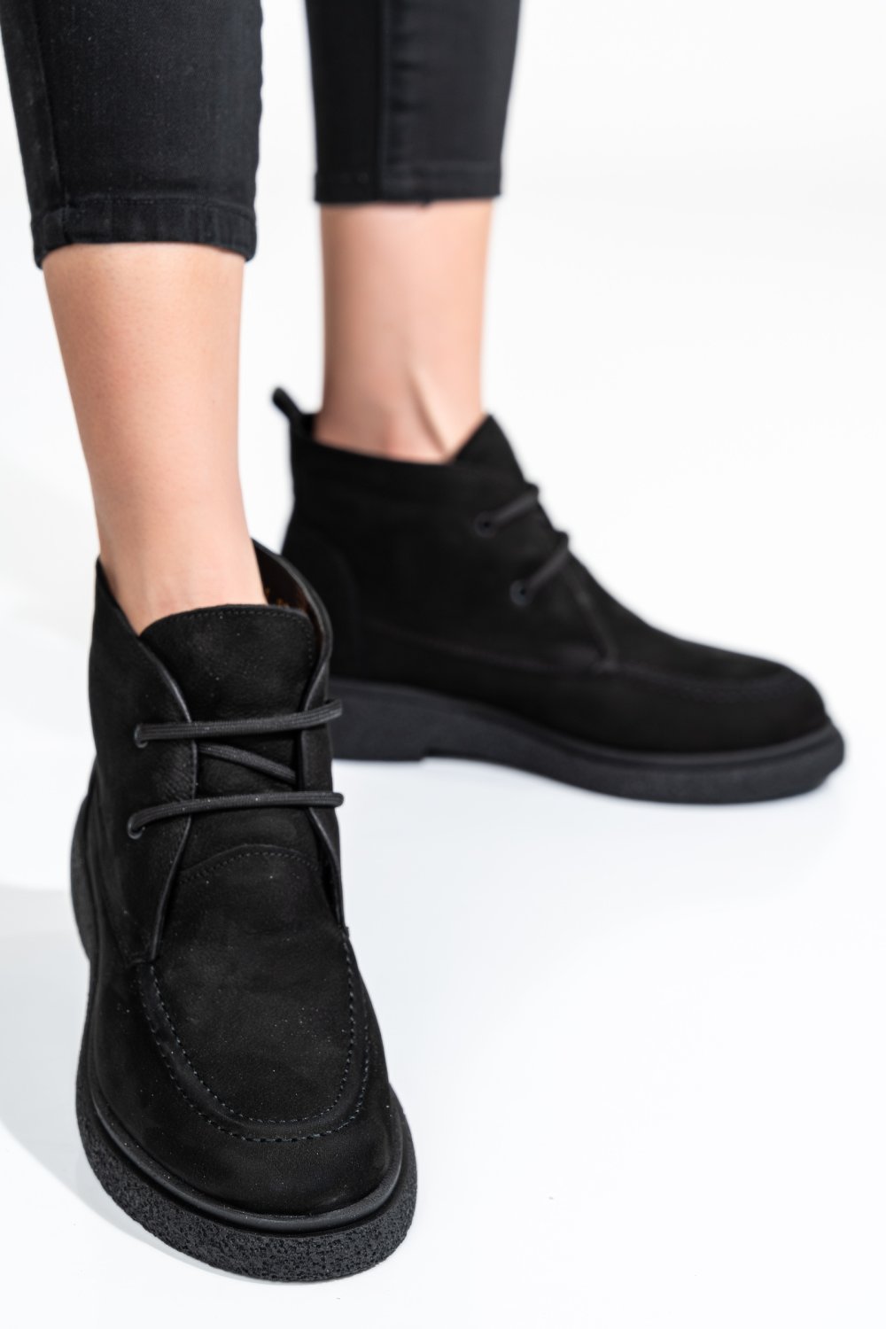 GHETE FEMEI PIELE NATURALA NEGRE 2S7732-001NBK