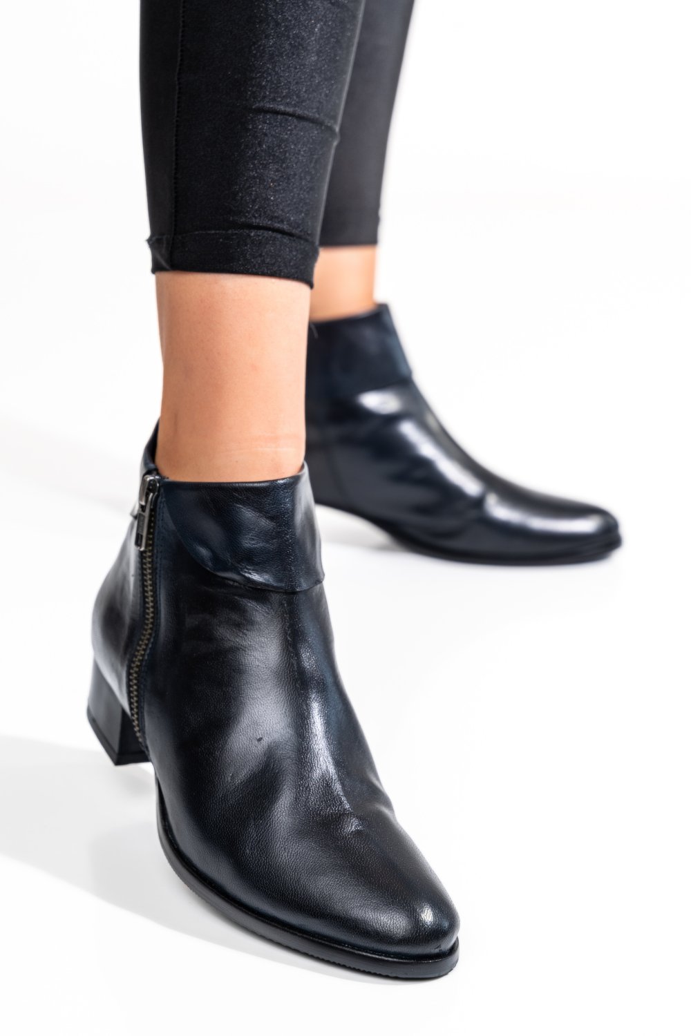 GHETE DAMA PIELE NATURALA BLEUMARIN CU TOC MIC 6S77548