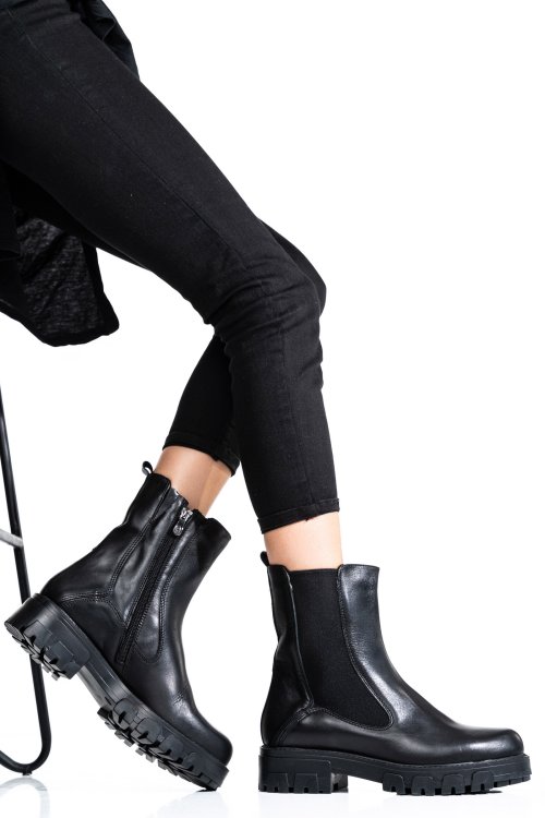 Ghete dama piele naturala negre elle05