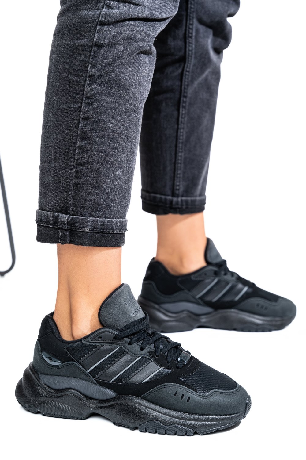 ADIDAS, PANTOFI SPORT BLACK RETROPY F90 J