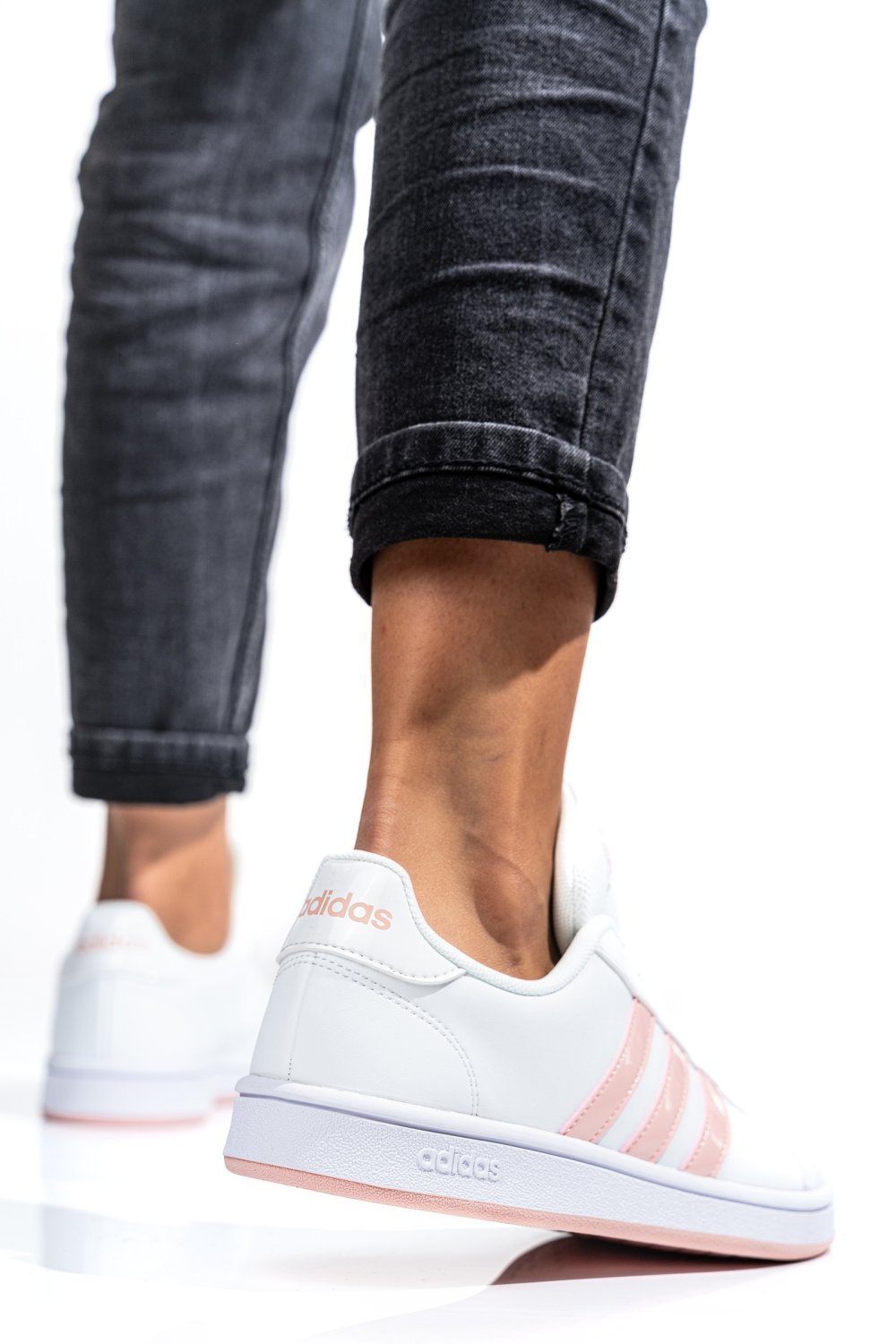 ADIDAS, PANTOFI SPORT WHITE PINK GRAND COURT BASE