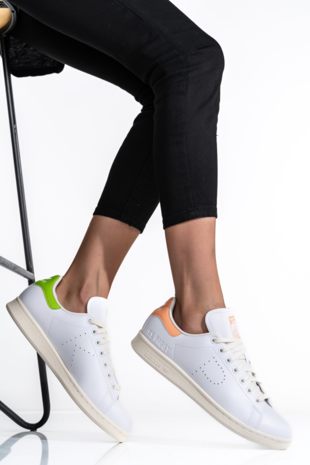 ADIDAS, PANTOFI SPORT WHITE ORANGE STAN SMITH MUPPET