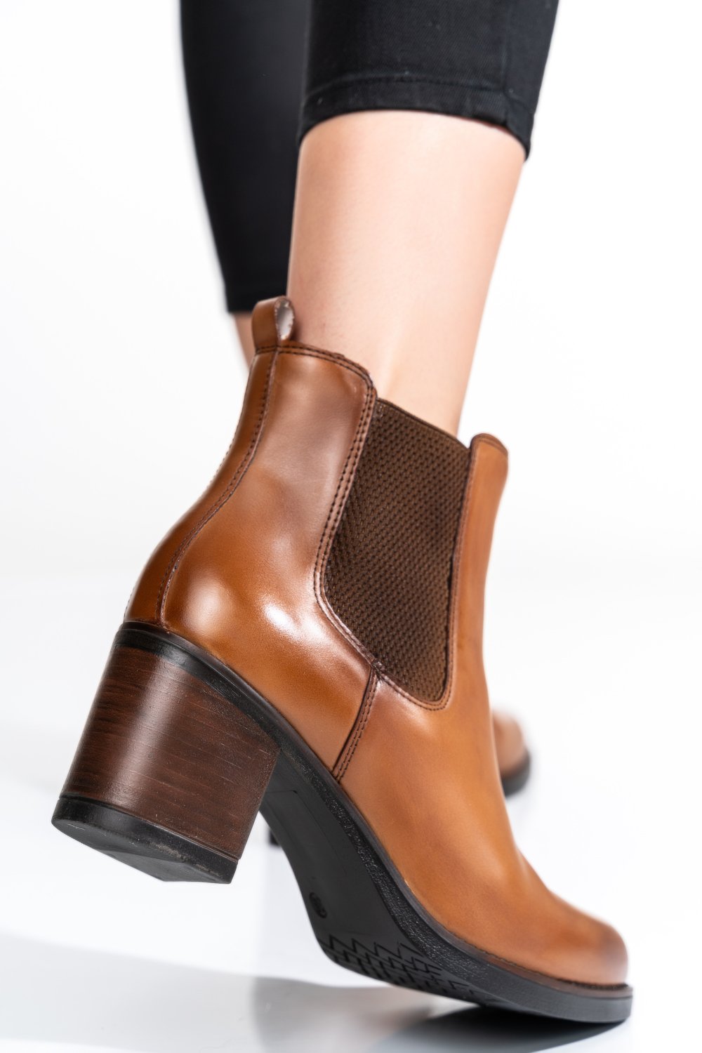 BOTINE DAMA PIELE NATURALA MARO 3S77370