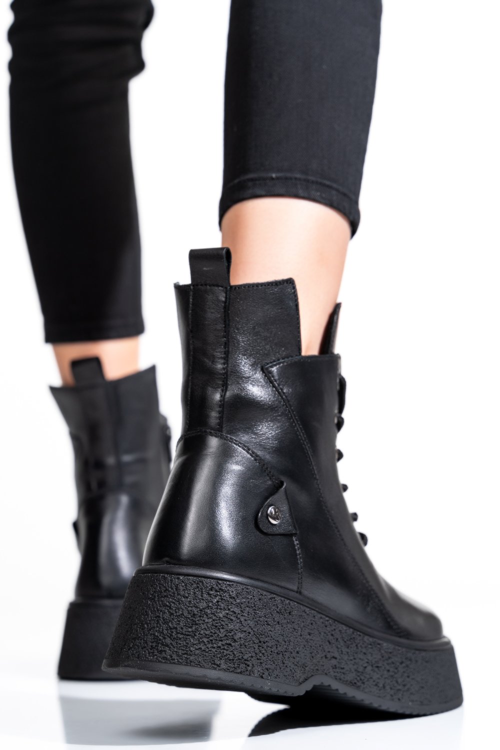 GHETE DAMA PIELE NATURALA NEGRE 2S7732-042NP