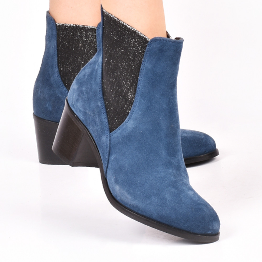 GHETE ALBASTRE PIELE NATURALA INTOARSA 8S776006