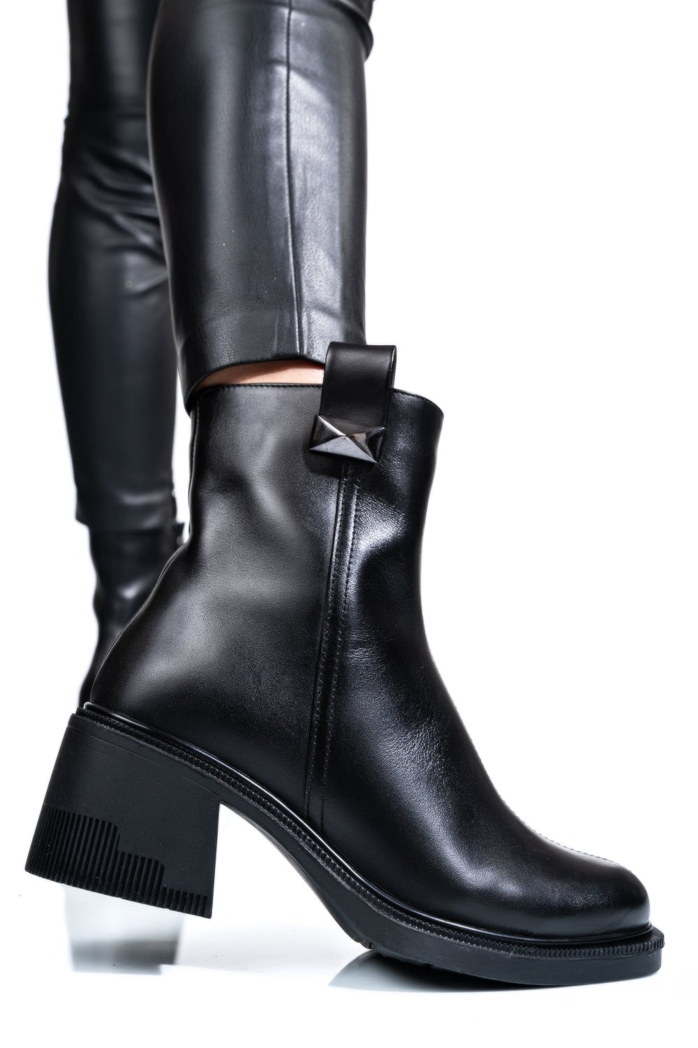 GHETE NEGRE PIELE NATURALA 4S7727
