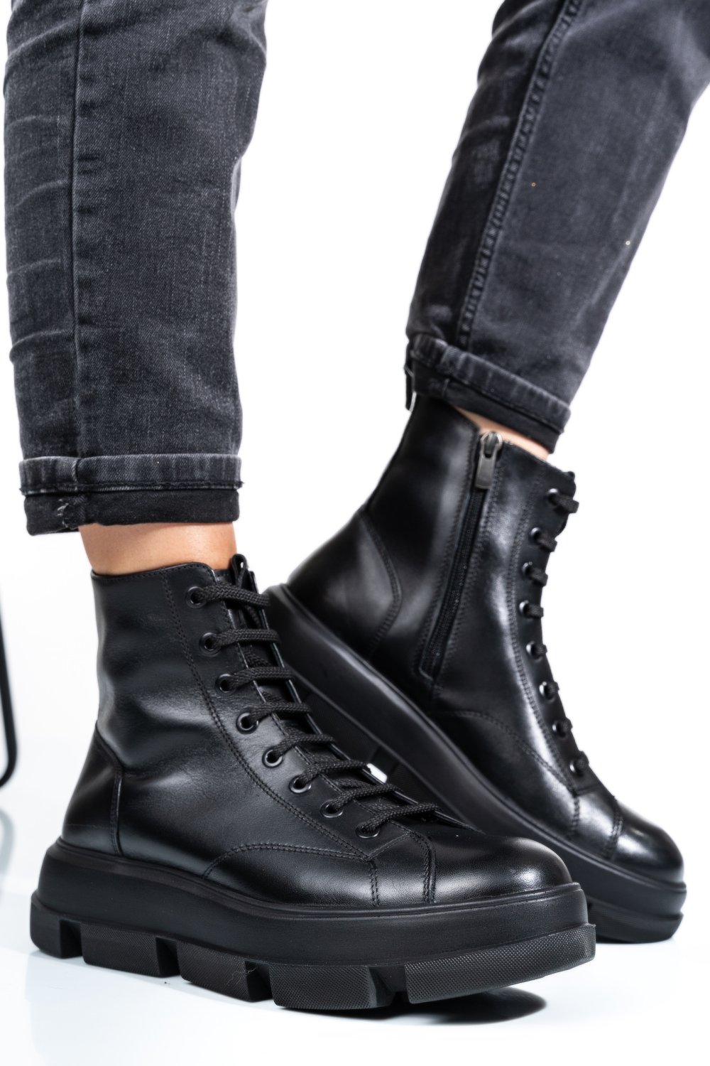 GHETE DAMA IMBLANITE PIELE NATURALA NEGRE 4S7728