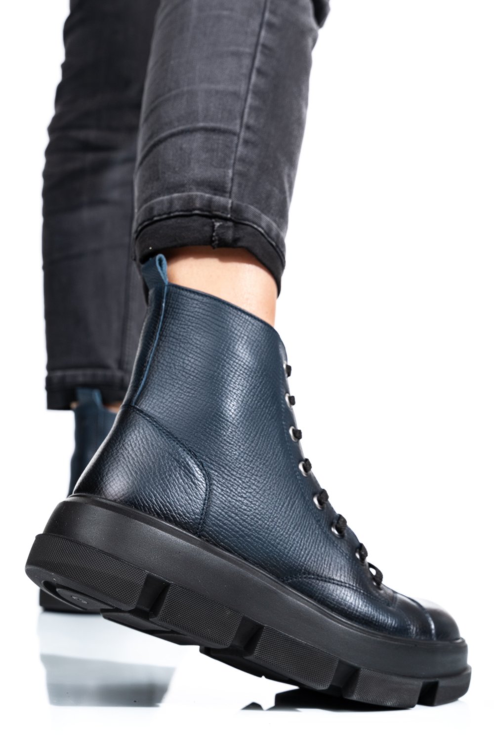 GHETE DAMA IMBLANITE PIELE NATURALA ALBASTRE 4S7728