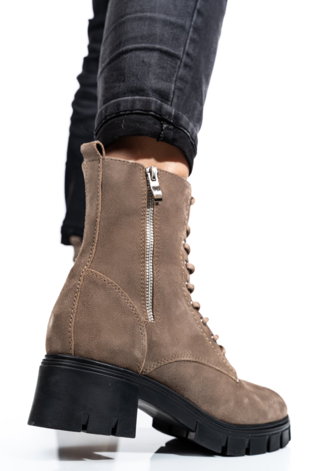 GHETE DAMA PIELE NATURALA INTOARSA TAUPE VB083201