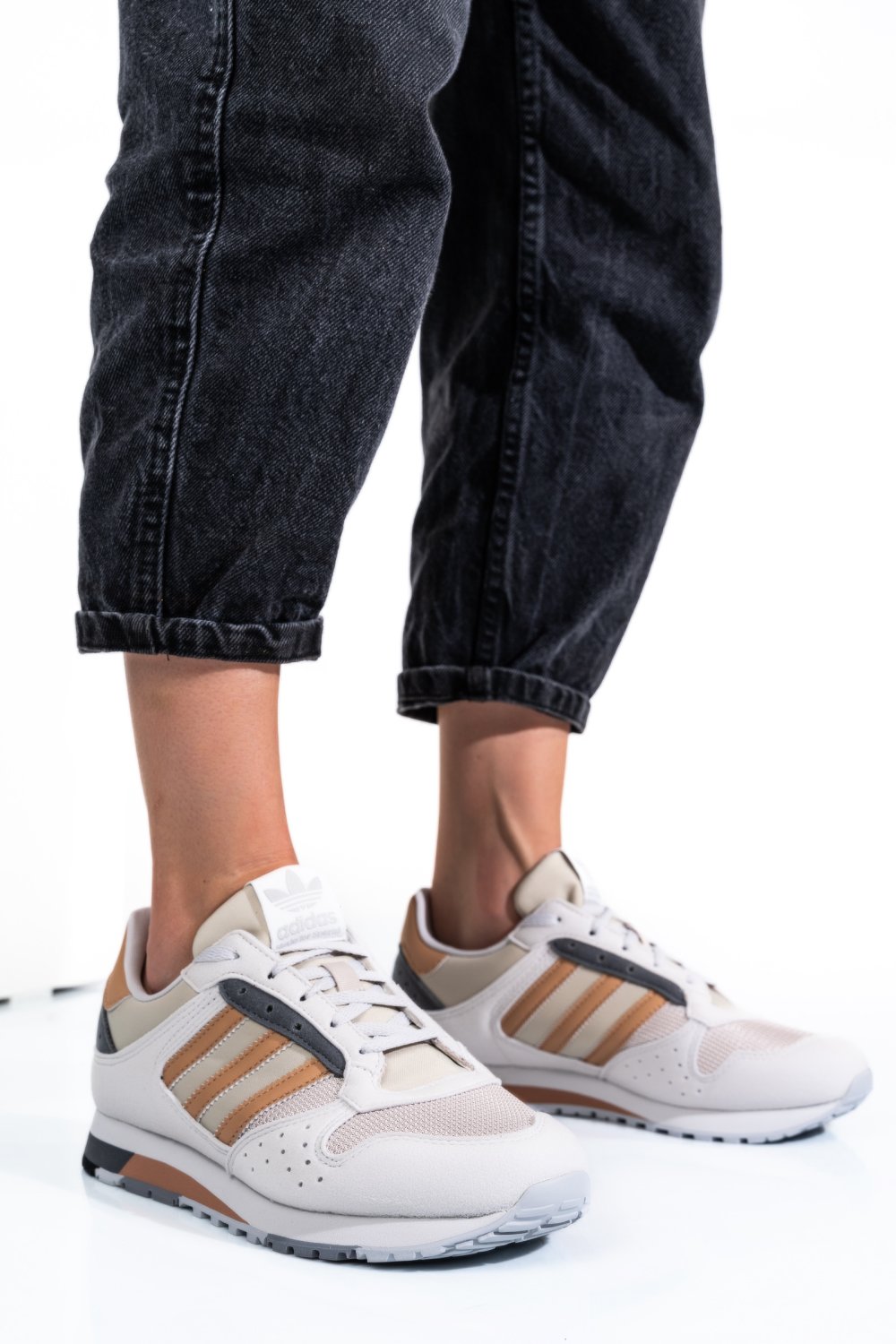 ADIDAS ZX 620 SPZL PANTOFI SPORT WHITE