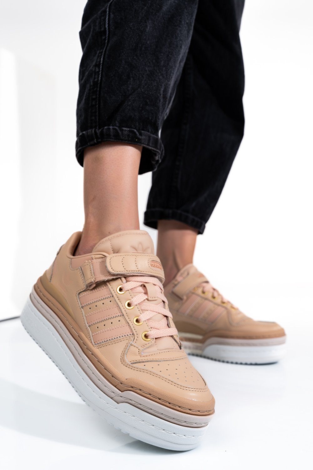 ADIDAS WMNS TRIPLE PLATFORMUM LOW, PANTOFI SPORT PINK