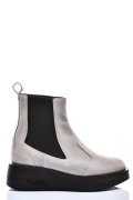GHETE DAMA IMBLANITE PIELE NATURALA INTOARSA GRI 2S7700