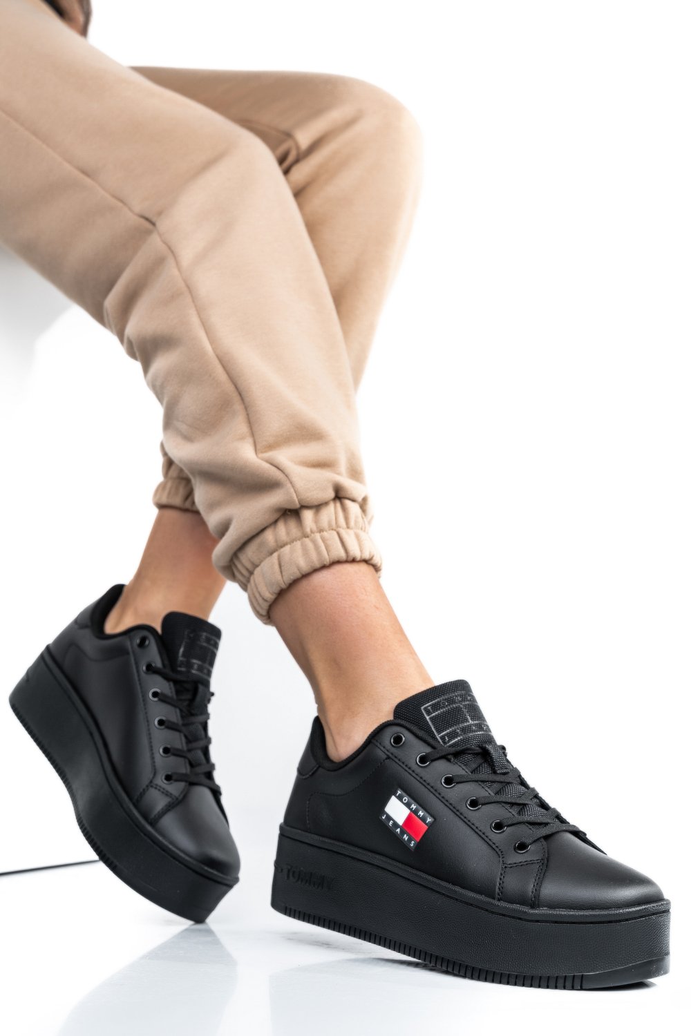 TOMMY JEANS TJW FLATFORM ESS, PANTOFI SPORT BLACK