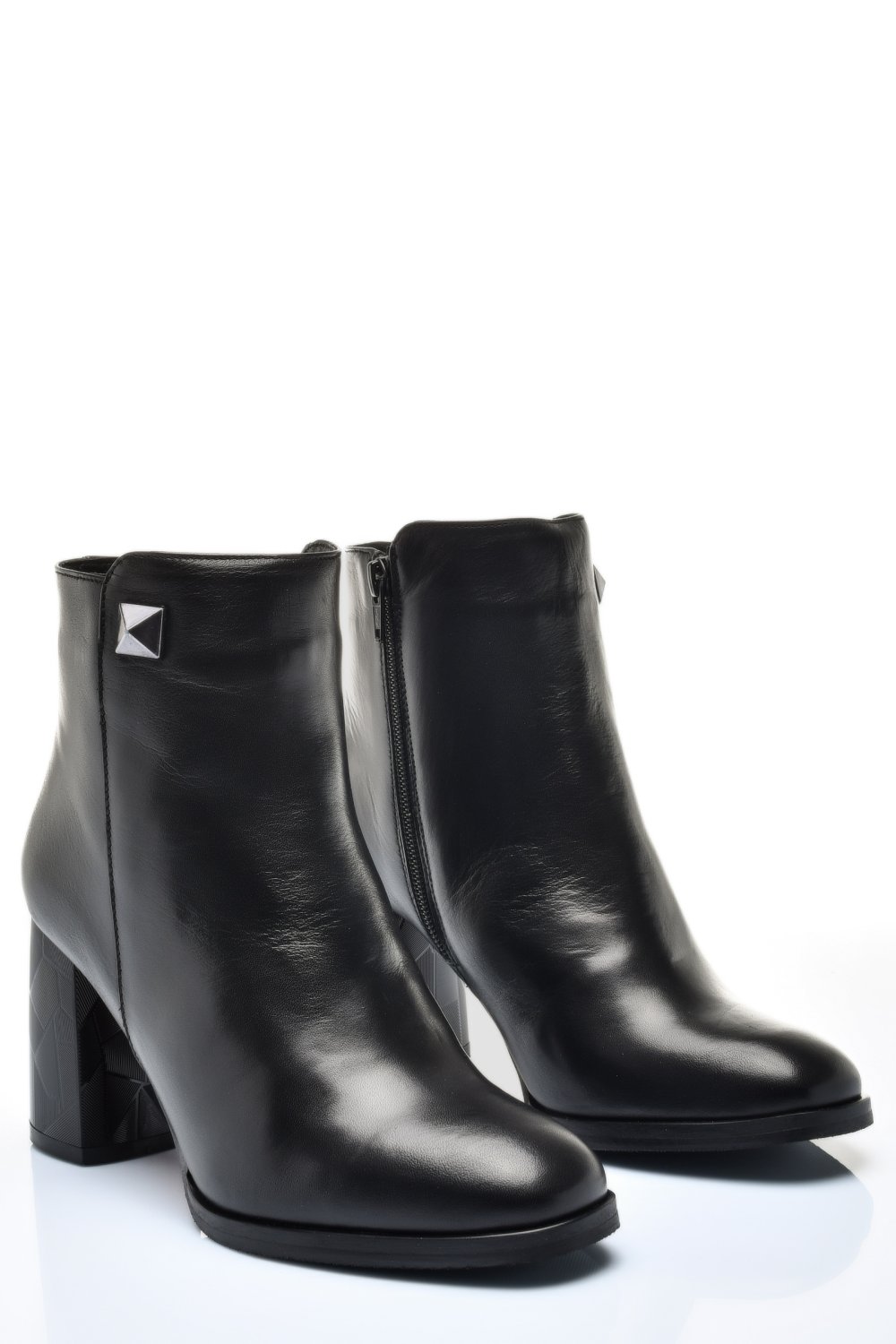 BOTINE FEMEI PIELE NATURALA NEGRE 2S7702827