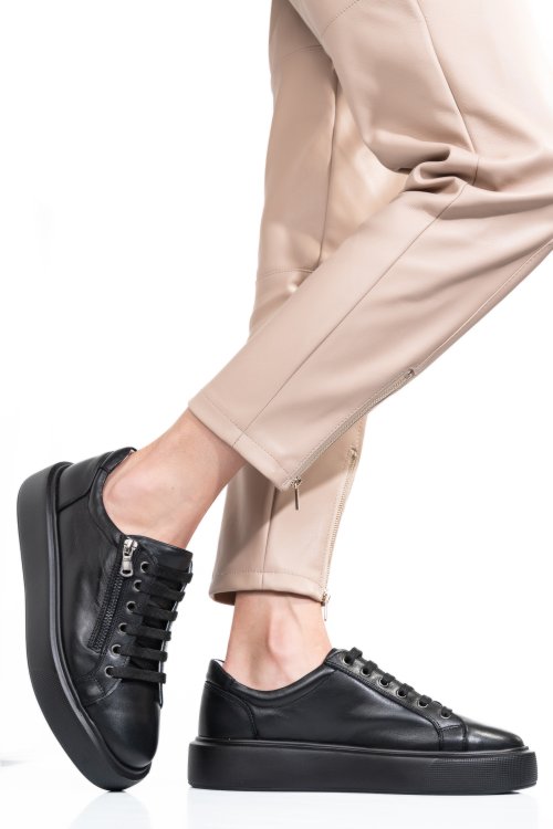Pantofi negri piele naturala 2s7741607np