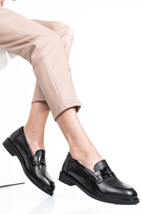 Pantofi negri piele naturala 2s7741606np