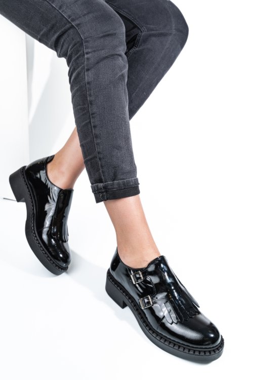 Pantofi negri piele naturala lacuita 4s7740