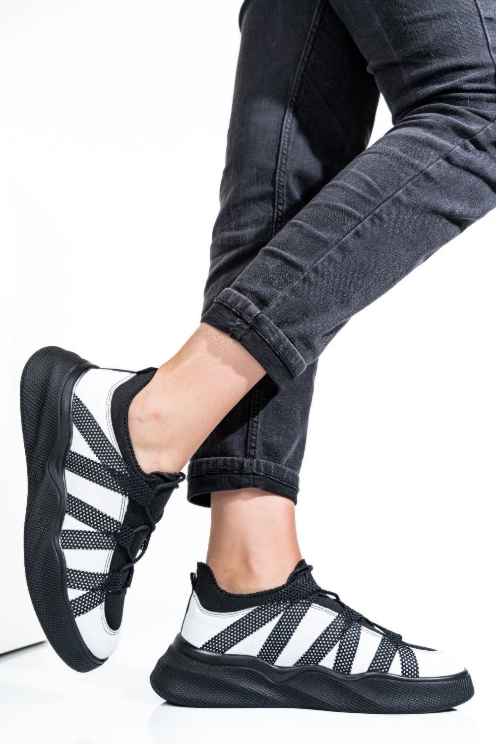 PANTOFI SPORT ALBI PIELE NATURALA 2S7732